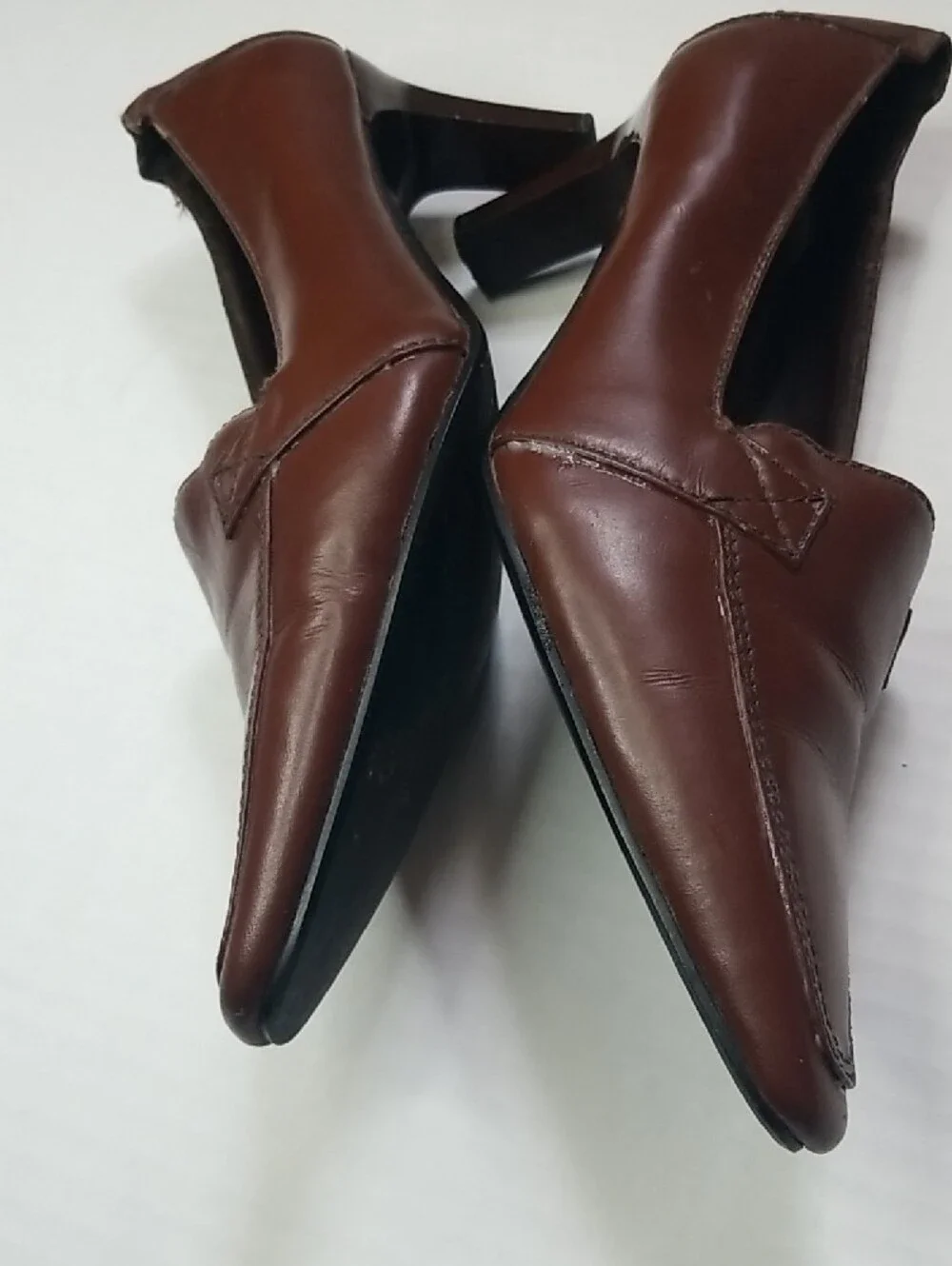 Glamour Brown Pointed-Toe Leather Heels